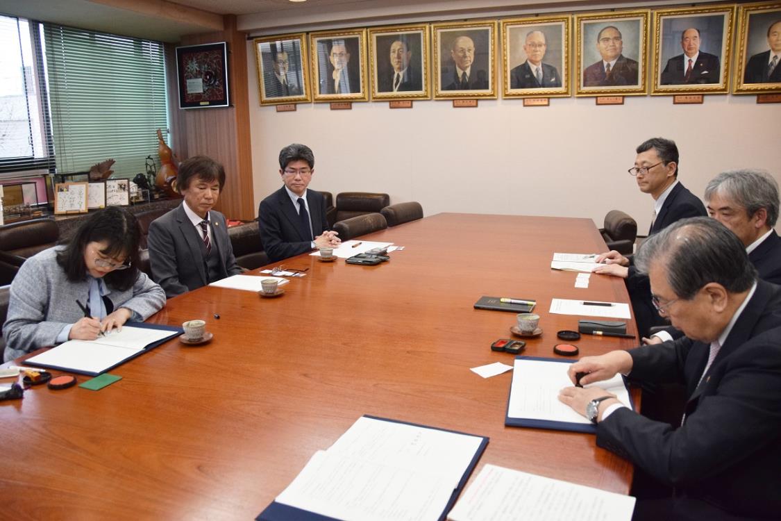 社会保険労務士会協定写真