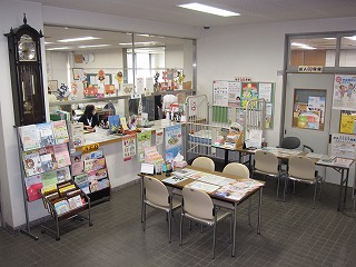 保健センター本館1階窓口