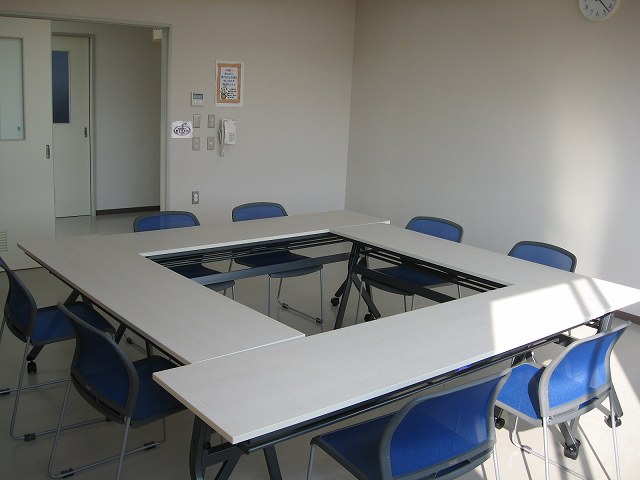 学習資料室の画像