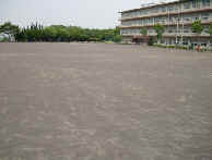 向山小学校グラウンドの画像