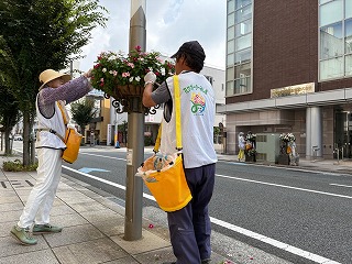 2025年8月4日　花サポ管理作業写真1