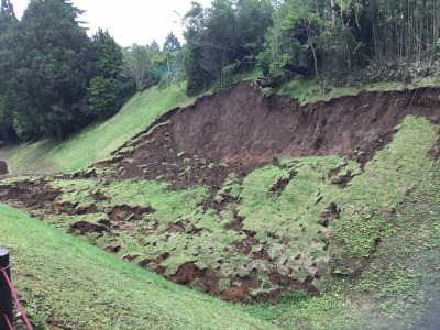 山中城跡　三ノ丸西堀　被災