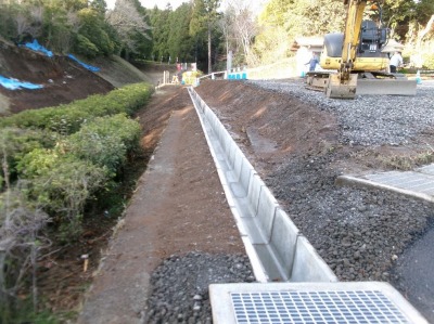 山中城跡　R5三ノ丸水路設置