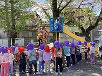 園庭巡りの画像