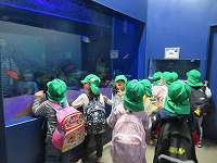 秋の遠足の画像