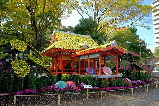 R4鶴岡八幡宮舞殿