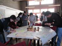 自分にとってのウェルビーイングを書き出していくグループワークの様子