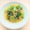 ロメインレタスとベーコンのパスタ