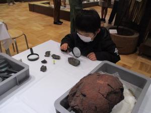 富士山の溶岩観察