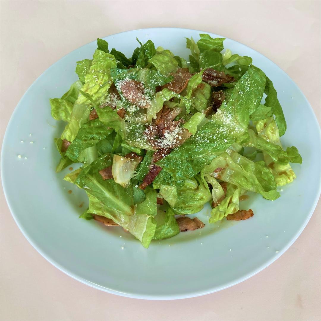 ロメインレタスとベーコンのパスタ